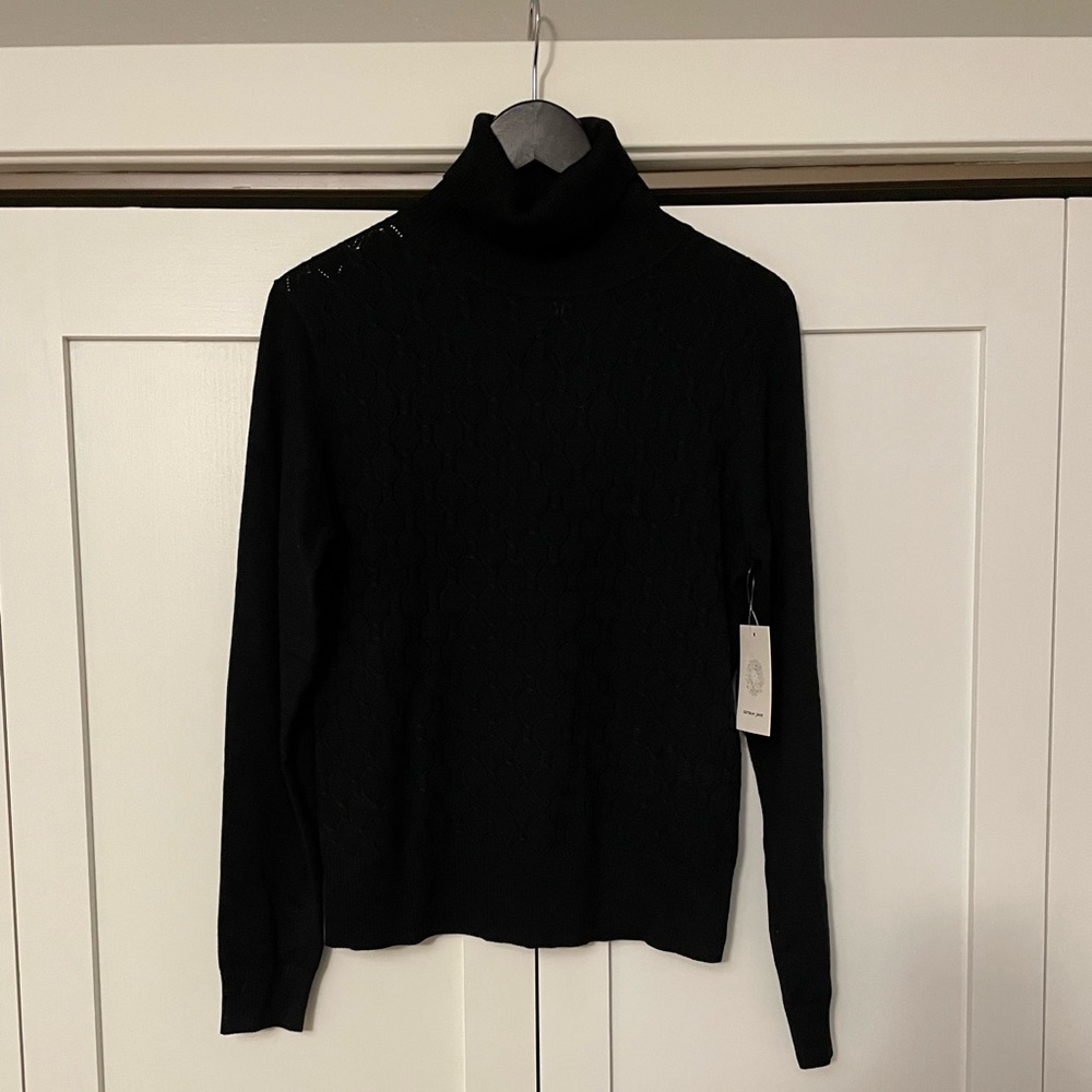 NWT Estrna Jane Black Turtleneck Sweater